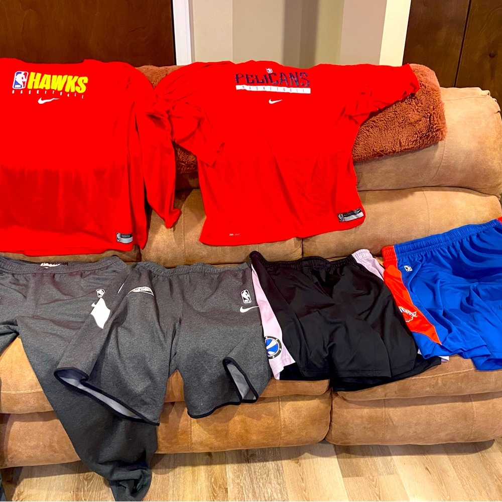 Nike NBA Therma Flex& Dri Fit apparel.